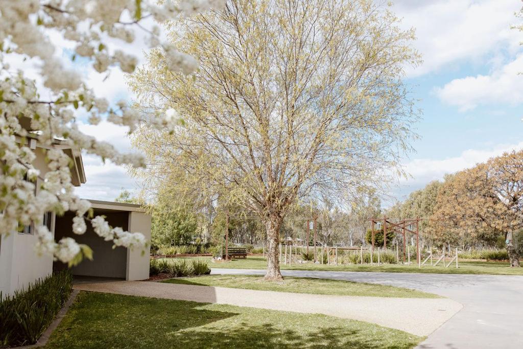Tindarra Resort Moama Exterior foto